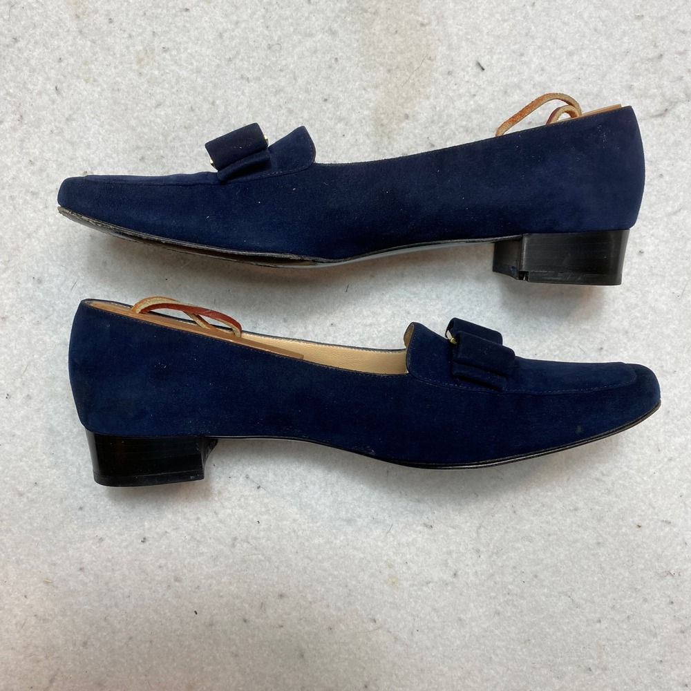 Salvatore Ferragamo Loafers Womens 9 3A Navy Blue F20 Suede Bow Gold Hardware - Picture 6 of 11